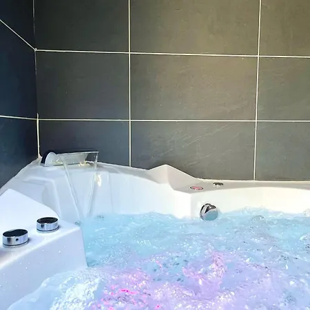 Le Cocon - Jacuzzi - Proche Centre-ville De Lyon * Caluire-et-Cuire